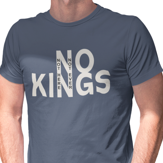 T-shirt with 'NO KINGS' text