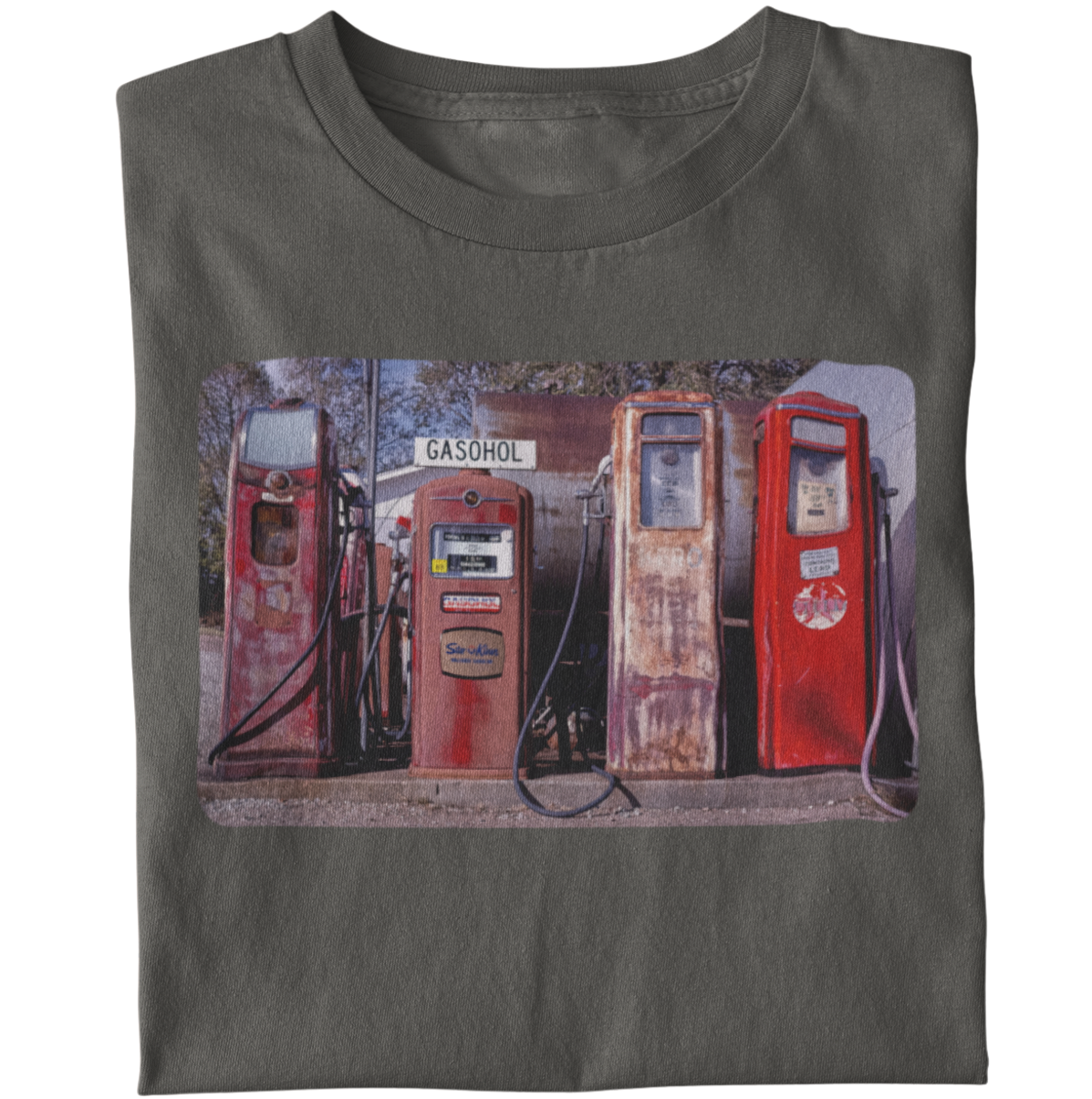 Old gas station t-shirt